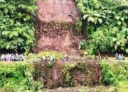 Jalur Batusangkar-Bukittinggi Longsor, Satu Korban Meninggal