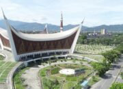 Destinasi Wisata Syariah itu Bernama Masjid Raya Sumbar