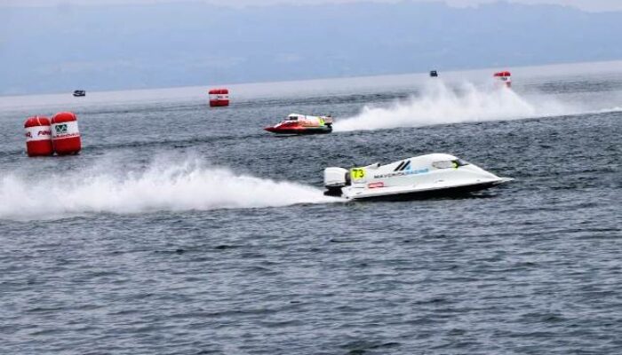 Kami Ceritakan Danau Toba kepada Masyarakat Polandia