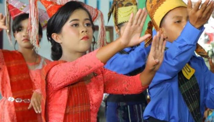 Festival Tor-Tor Sedot Perhatian Generasi Muda